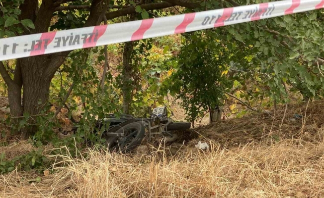 4 gündür kayıp olarak aranan genç motosiklet kazasında öldü 4 gündür kayıp olarak aranan genç motosiklet kazasında öldü