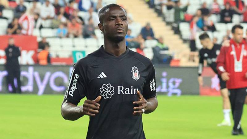 Eric Bailly, yeni takımına imzayı attı