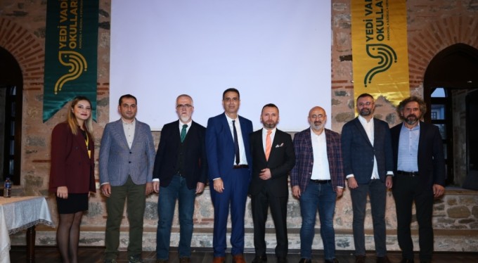 Eğitim duayenleri Yedi Vadi’nin ev sahipliğinde Bursa’da buluştu
