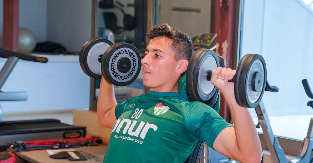 Bursaspor salonda çalıştı