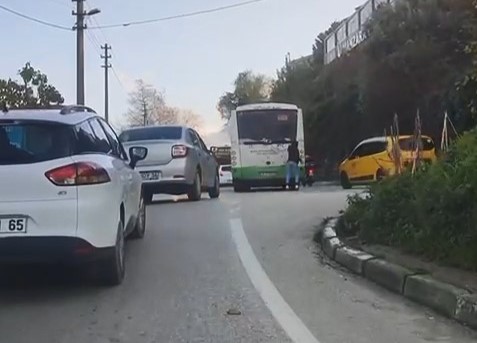 Bursa’da tehlikeli yolculuk