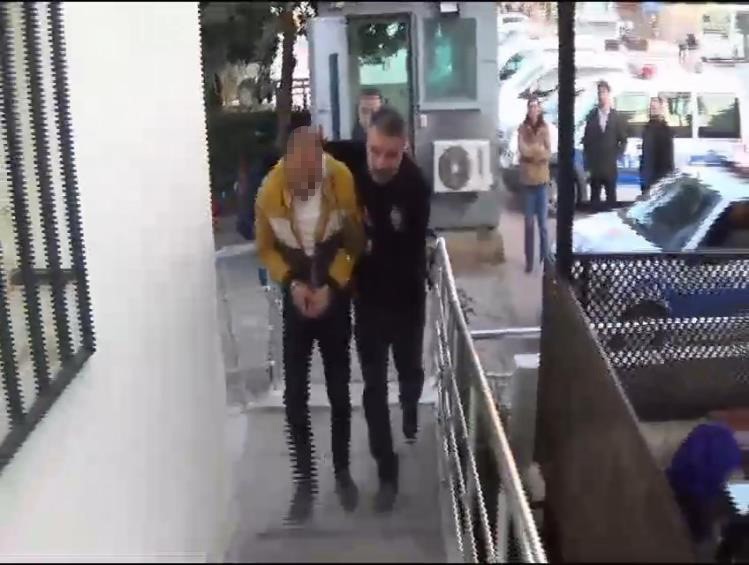 Bursa’da uyuşturucu tacirine operasyon!