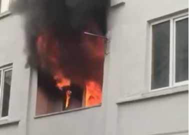 Bursa’da mutfaktaki yemek daireyi yaktı