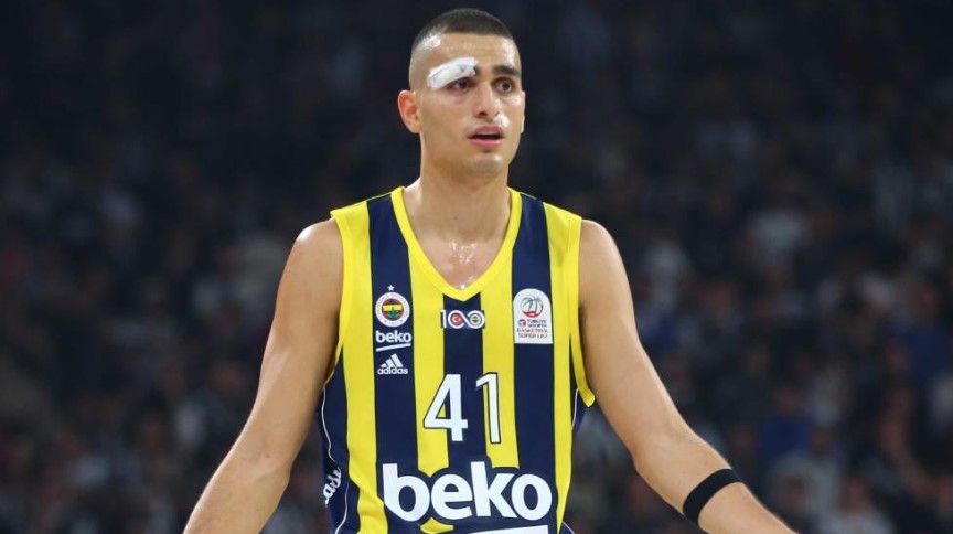 Fenerbahçe: “Yam Madar’da kısmi görme kaybı şikayeti oluşmuştur”