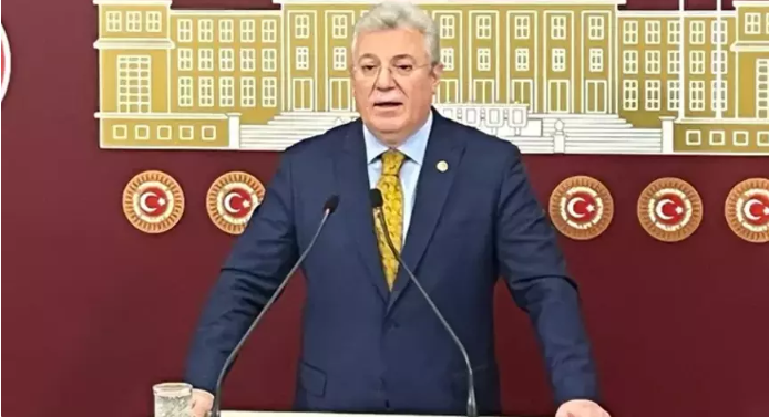 AK Partili Akbaşoğlu açıkladı! Emekliye ikramiye düzenlemesi haftaya Genel Kurul’da