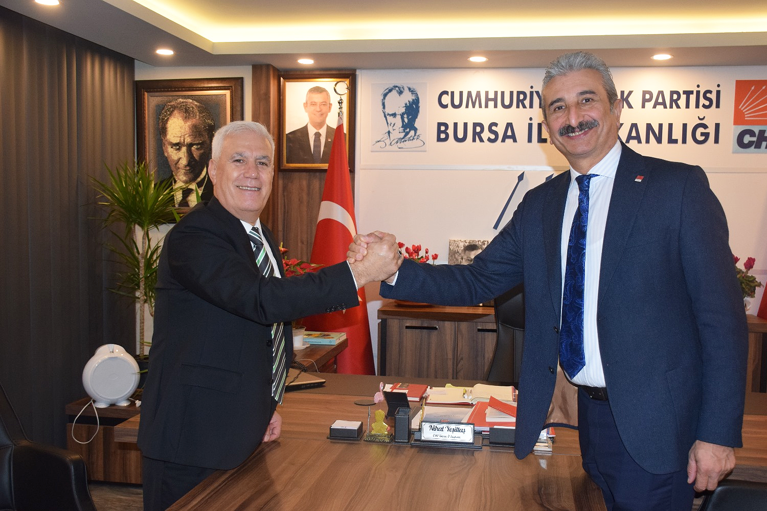 CHP’nin Bursa Büyükşehir Belediye Başkan adayı resmen Bozbey