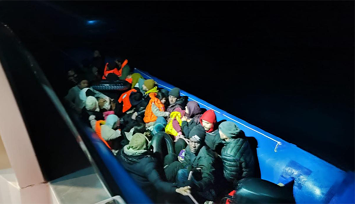 Muğla açıklarında 54 düzensiz göçmen kurtarıldı