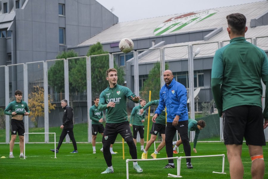 Bursaspor’da izin bitti