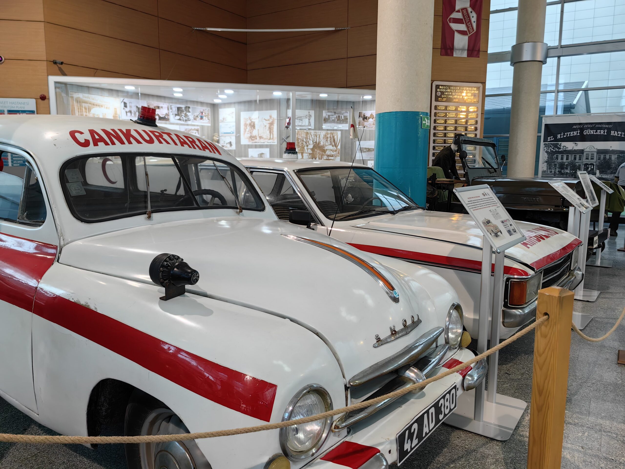 Bursa’da sağlık hizmetinde evrim bu müzede; 1’inci Dünya Savaşı’ndaki ambulans da sergide