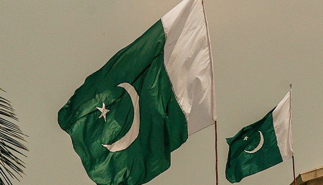 Pakistan, İran büyükelçisini geri çağırdı