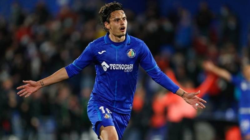 Sakatlığı atlatan Enes Ünal, aylar sonra sahalara döndü