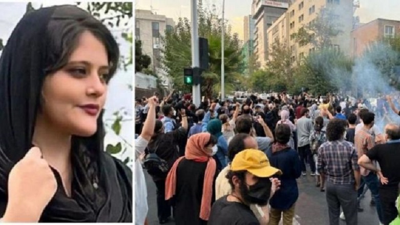 İran’da Mahsa Amini gösterilerinde tutuklanan gösterici idam edildi