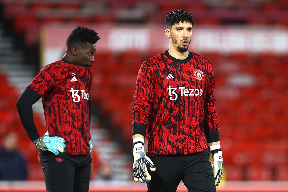 Manchester United’dan Altay Bayındır paylaşımı