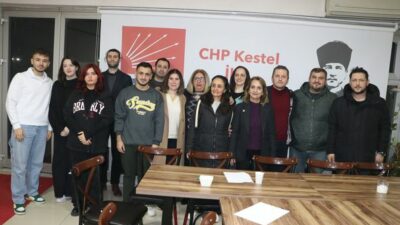 CHP Bursa’da flaş gelişme… İlçe örgütü istifa etti!