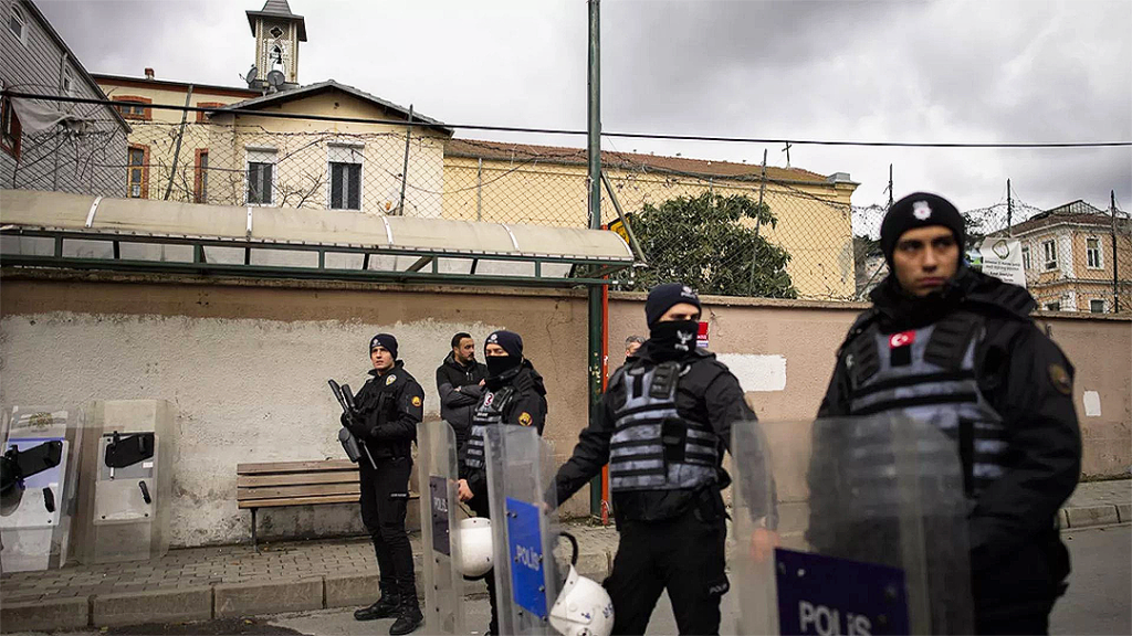 Kiliseye silahlı saldırıda bir gözaltı