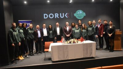 Uludağ Kadın Basketbol Takımı’nın sağlık sponsoru Doruk Hastaneleri oldu