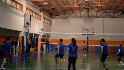 Bursa’da başarılı sporcular ödüllendirildi