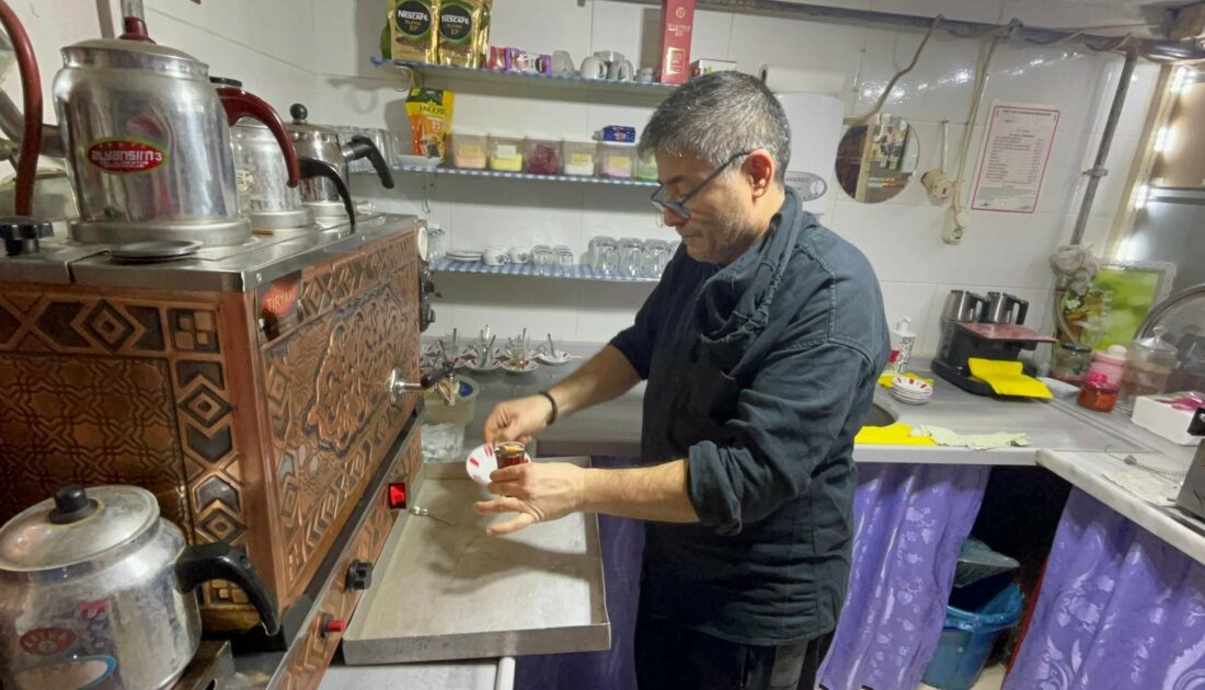 Bu çay ocağında siyaset, tartışmak ve uyumak yasak