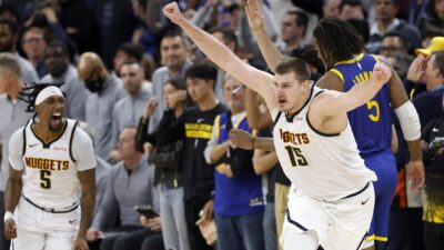 Denver, Nikola Jokic’in son saniye basketiyle kazandı