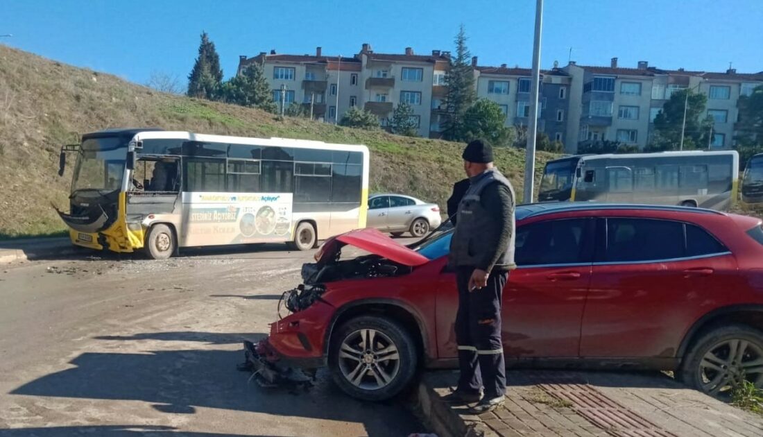 Bursa’da belediye otobüsü kaza yaptı!