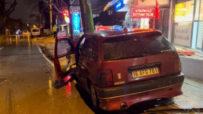 Bursa’da direksiyon başında kalp krizi geçirdi…Kaza anı kamerada