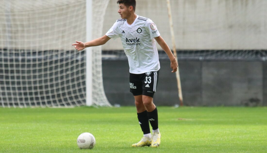 Altaylı Efe Sarıkaya, Fransa yolcusu