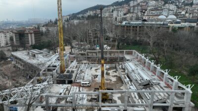 Bursa’da kentin tanığı geri dönüyor… Havuzlu Park’ta çalışmalar hızlandı!