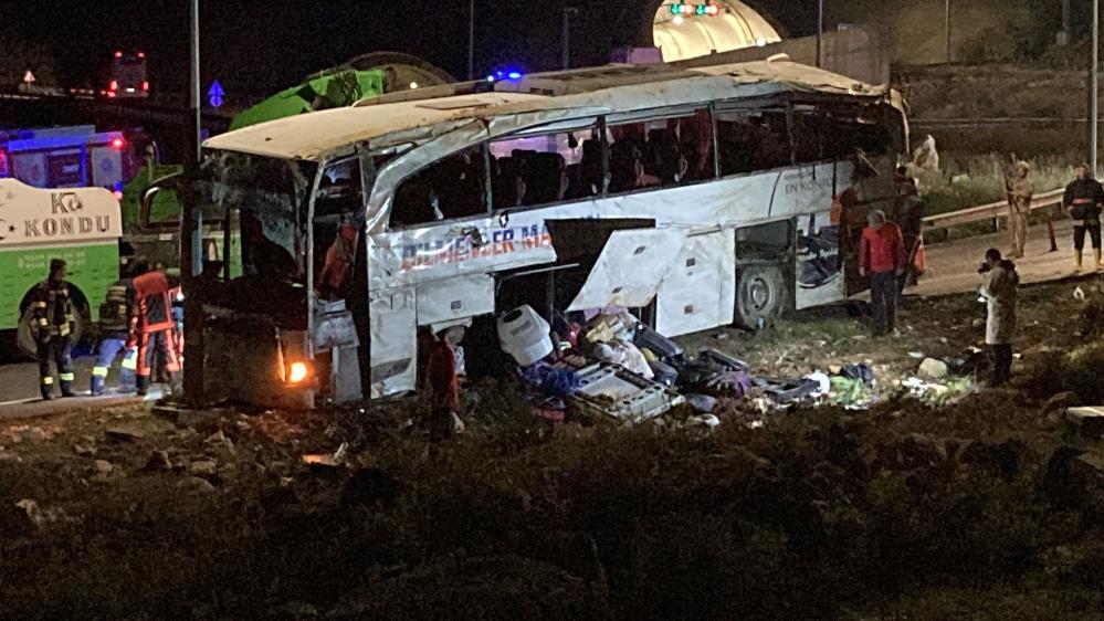 Mersin’deki otobüs kazası: Ölen 9’uncu kişinin de kimliği belirlendi