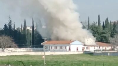 Bursa’da ahır alev alev yandı