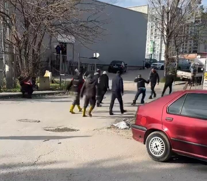 Bursa’da meydan kavgası!
