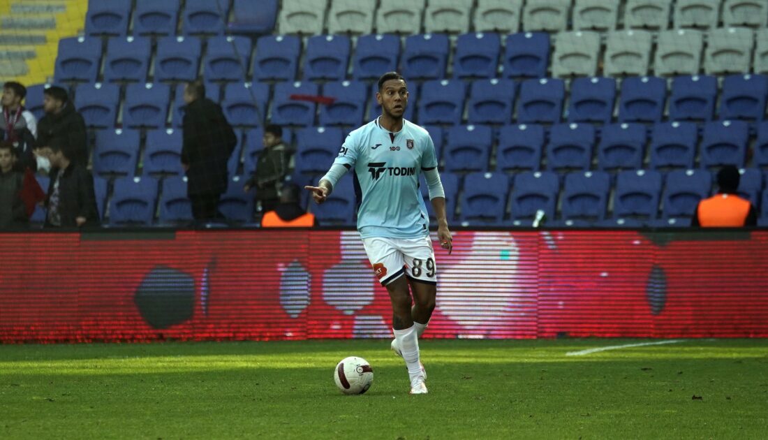 Josef de Souza, Başakşehir formasıyla ilk maçına çıktı