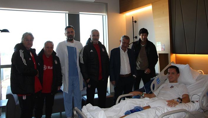 Fernando Santos’tan geçmiş olsun ziyareti