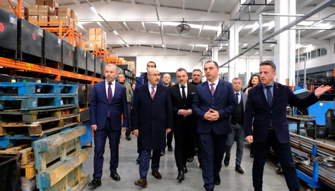 Bursa Valisi Demirtaş sanayicilerle buluştu