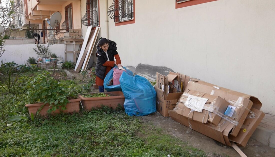 Çevreci Feride, Başkan Işık ile beraber atık topladı