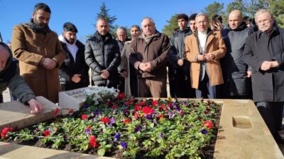 İlhan Cavcav ölümünün 7. senesinde kabri başında anıldı