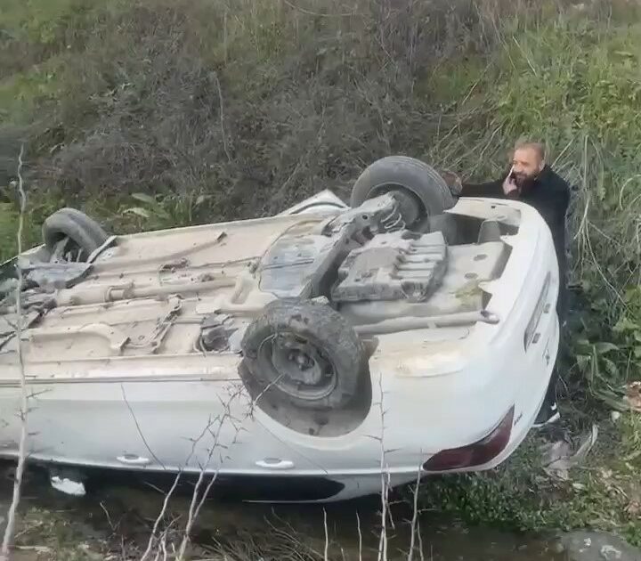 Bursa’da güldüren anlar: Takla atan araç sahibi böyle haber verdi
