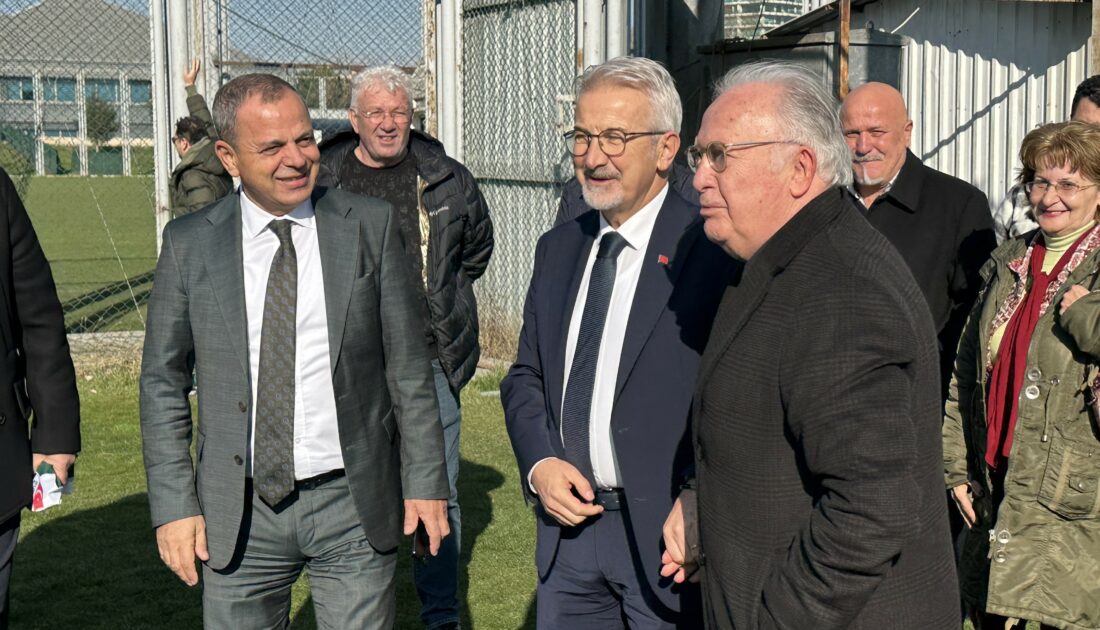 Nilüfer Belediye Başkanı Turgay Erdem, Bursaspor’u ziyaret etti Nilüfer Belediye Başkanı Turgay Erdem, Bursaspor’u ziyaret etti
