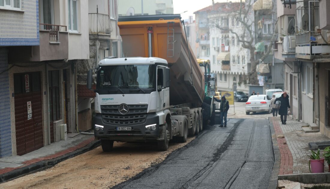 Gemlik Belediyesi’nden Alemdar Caddesi’ne estetik dokunuş