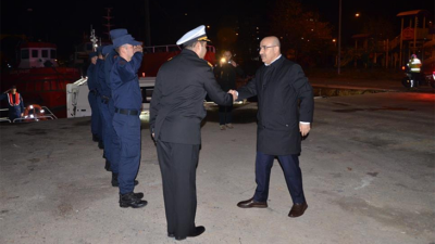 Bursa Valisi Demirtaş, yeni yıla polis ve askerlerle girdi