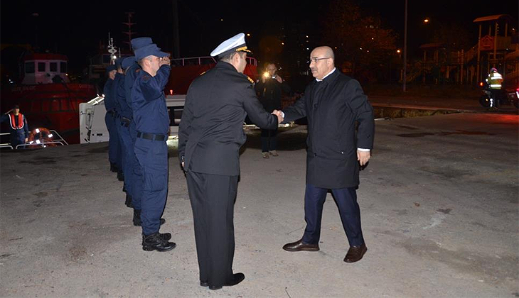 Bursa Valisi Demirtaş, yeni yıla polis ve askerlerle girdi