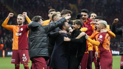 Galatasaray, 3 puanı 3 golle aldı