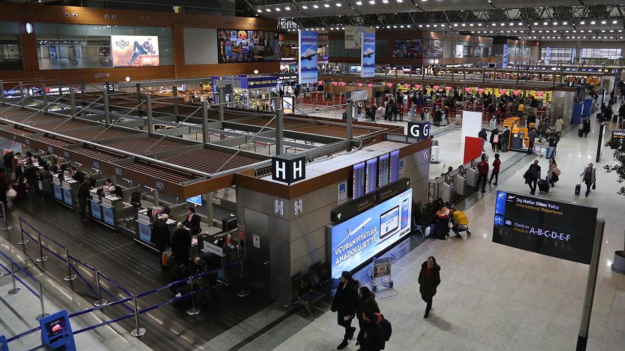 Sabiha Gökçen’den e-pasaport turnike uyarısı: 17 saat hizmet veremeyecek