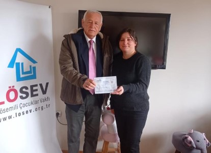Nilüferli muhtarlardan anlamlı bağış Nilüferli muhtarlardan anlamlı bağış