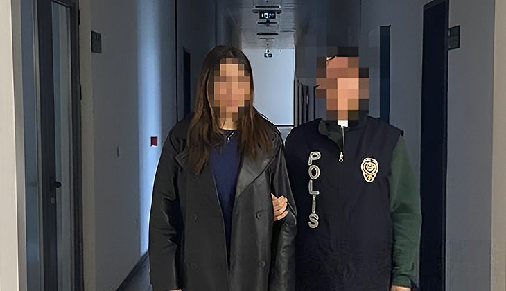 Sosyal medyada müstehcen paylaşım yapan kadına gözaltı