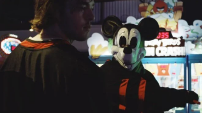 Mickey Mouse korku filmi oluyor