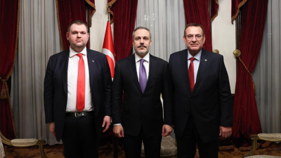 Bakan Fidan, HÖH Eş Başkan Adayları Çakırov ve Peevski ile bir araya geldi