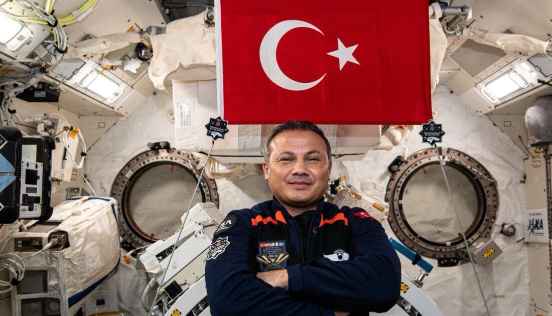 Gezeravcı, mikro yerçekiminde kurşunsuz lehimleme yaptı