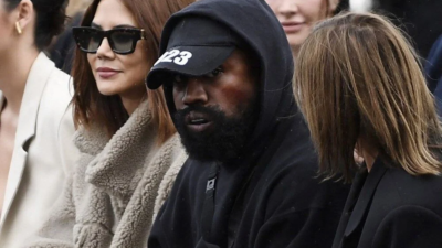 Kanye West titanyum dişleriyle dikkat çekti