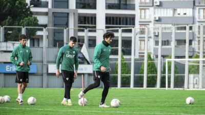 Bursaspor’da çalışmalar devam ediyor