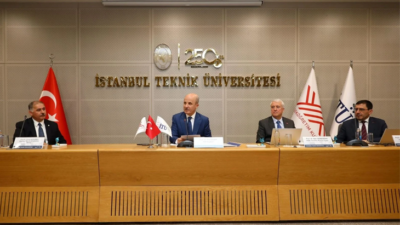 YÖK Başkanı Özvar açıkladı: Yapay zeka bütün programlara entegre olacak